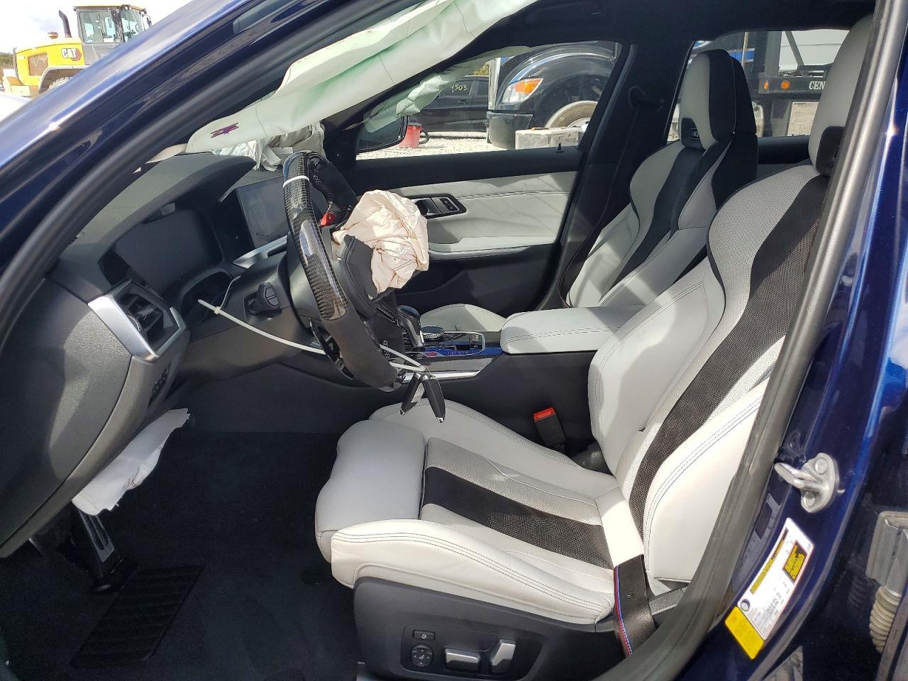 2022 BMW M3 Competition - zdjęcie 7