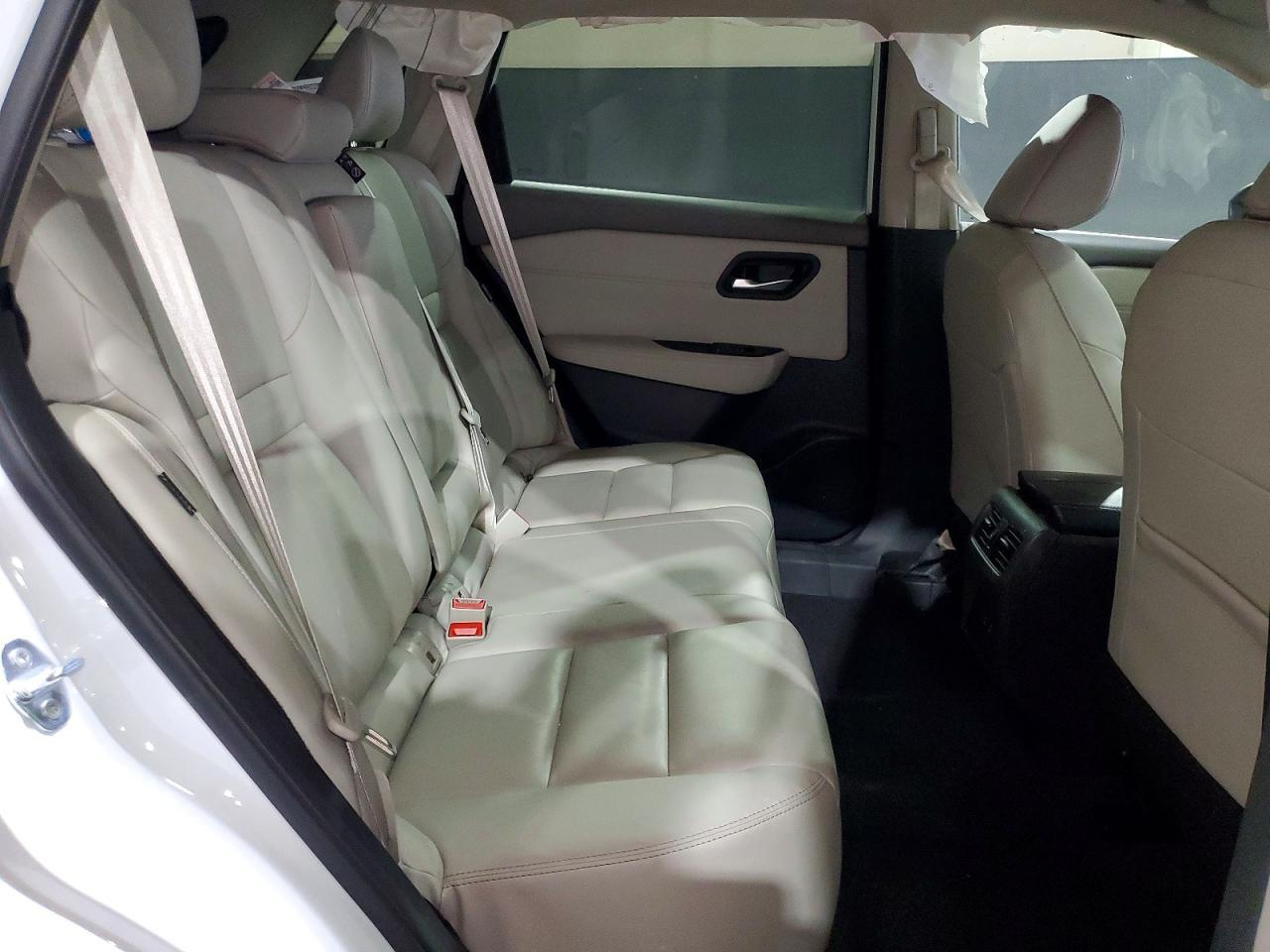 2026 Nissan Rogue Sl - zdjęcie 11