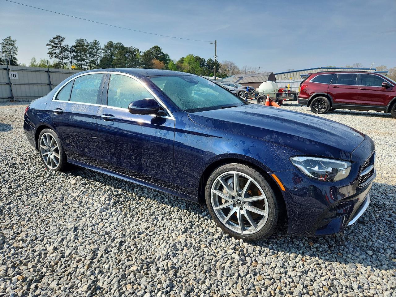2021 Mercedes-Benz E 350 - zdjęcie 4