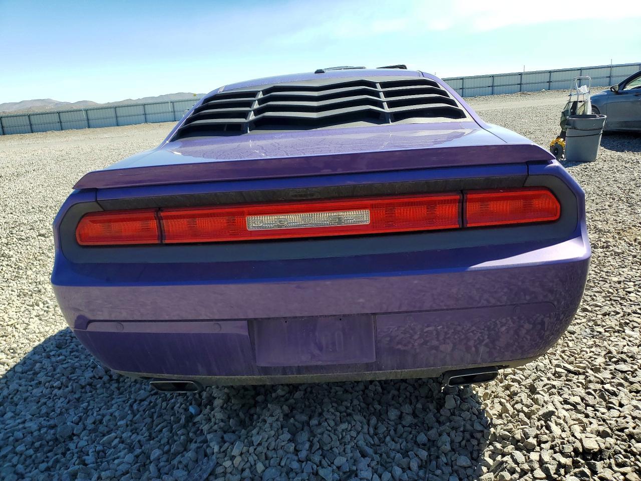 2014 Dodge Challenger R - zdjęcie 6