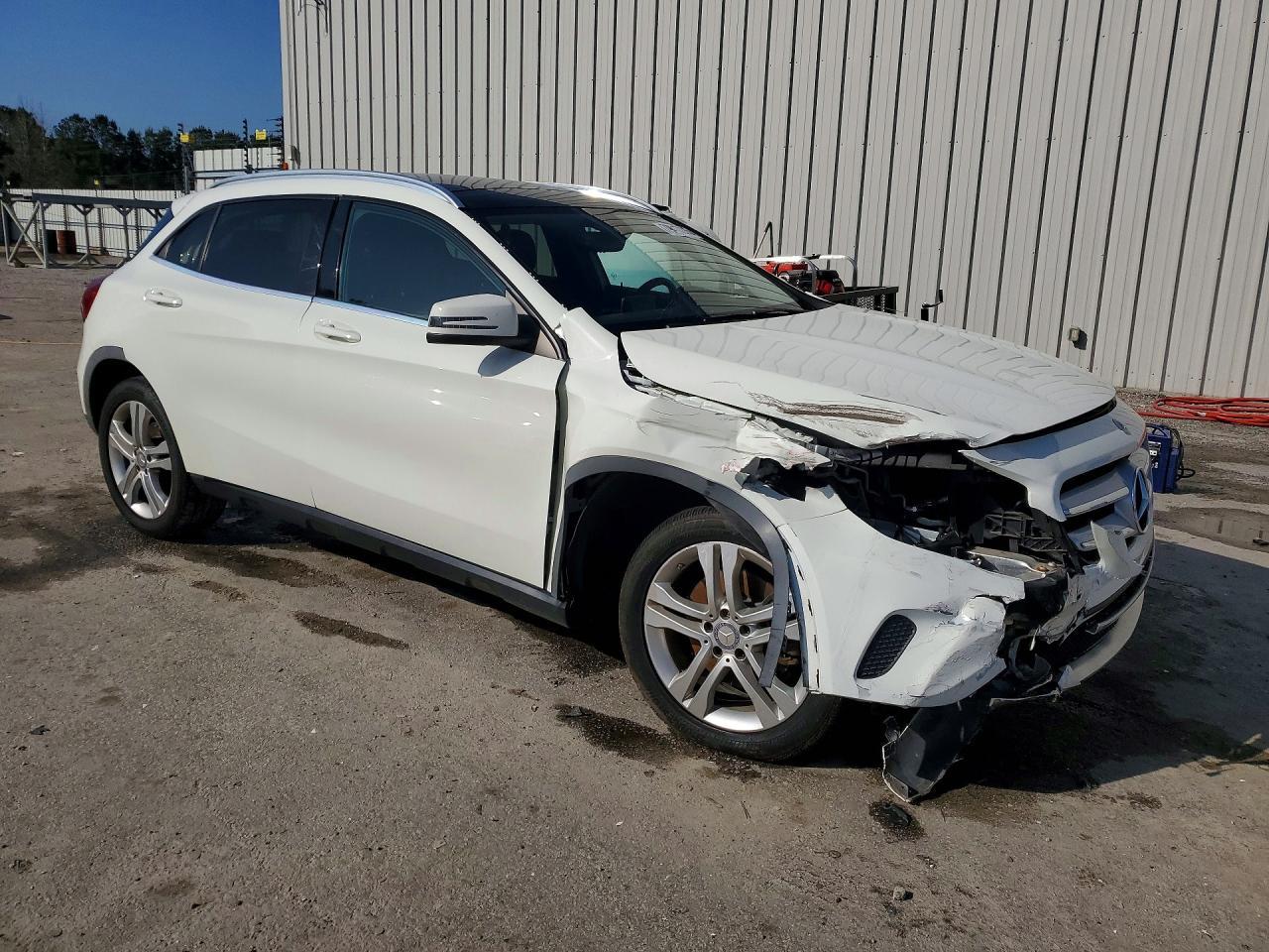 2015 Mercedes-Benz Gla 250 - zdjęcie 4