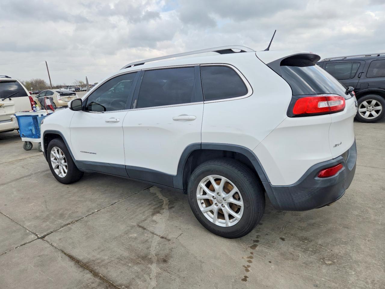 2014 Jeep Cherokee Latitude - zdjęcie 2