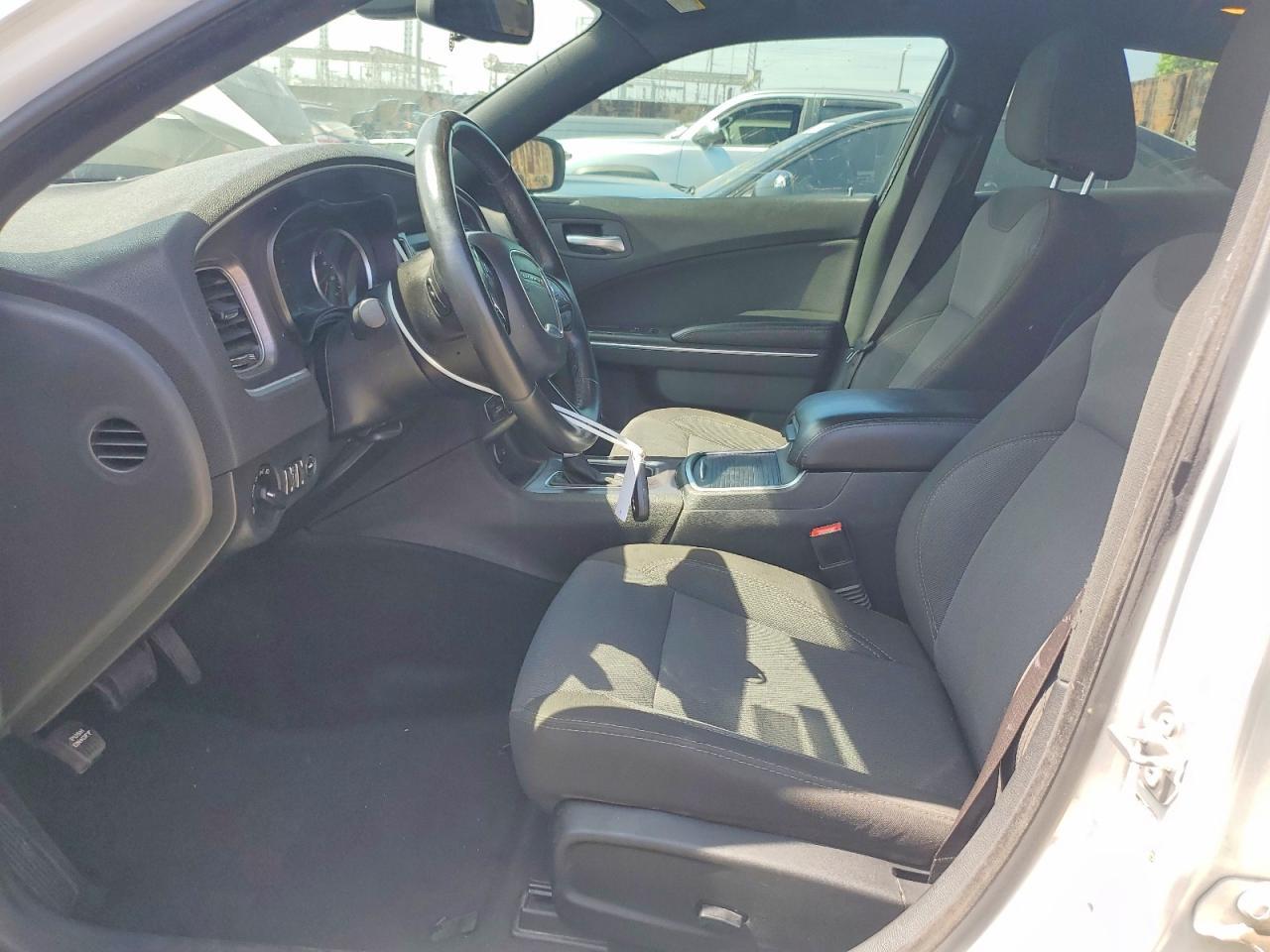 2017 Dodge Charger Se - zdjęcie 7