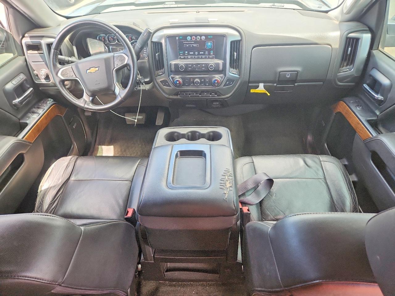 2016 Chevrolet Silverado - zdjęcie 8