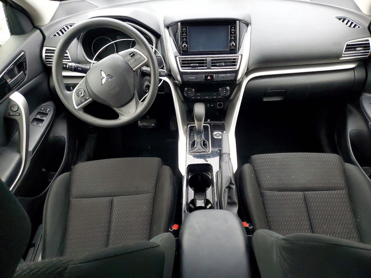 2020 Mitsubishi Eclipse Cross Es - zdjęcie 8