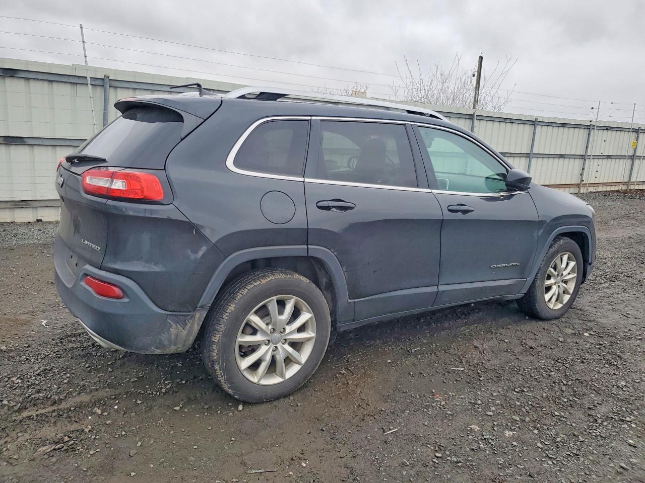 2016 Jeep Cherokee Limited - zdjęcie 3
