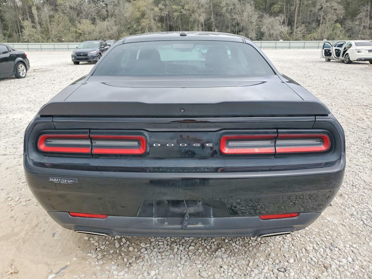 2019 Dodge Challenger Sxt - zdjęcie 6
