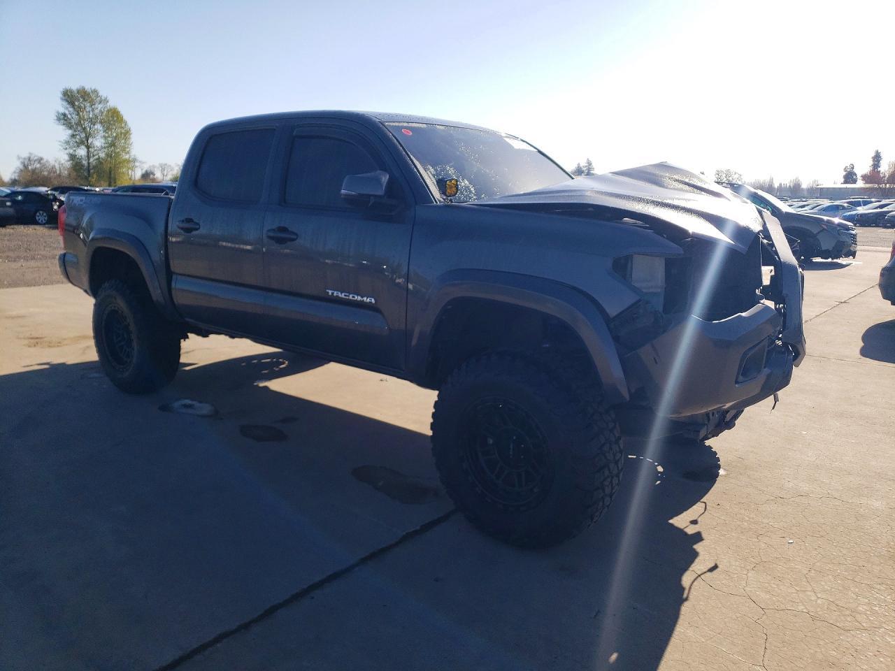 2017 Toyota Tacoma Trd Off-Road - zdjęcie 4