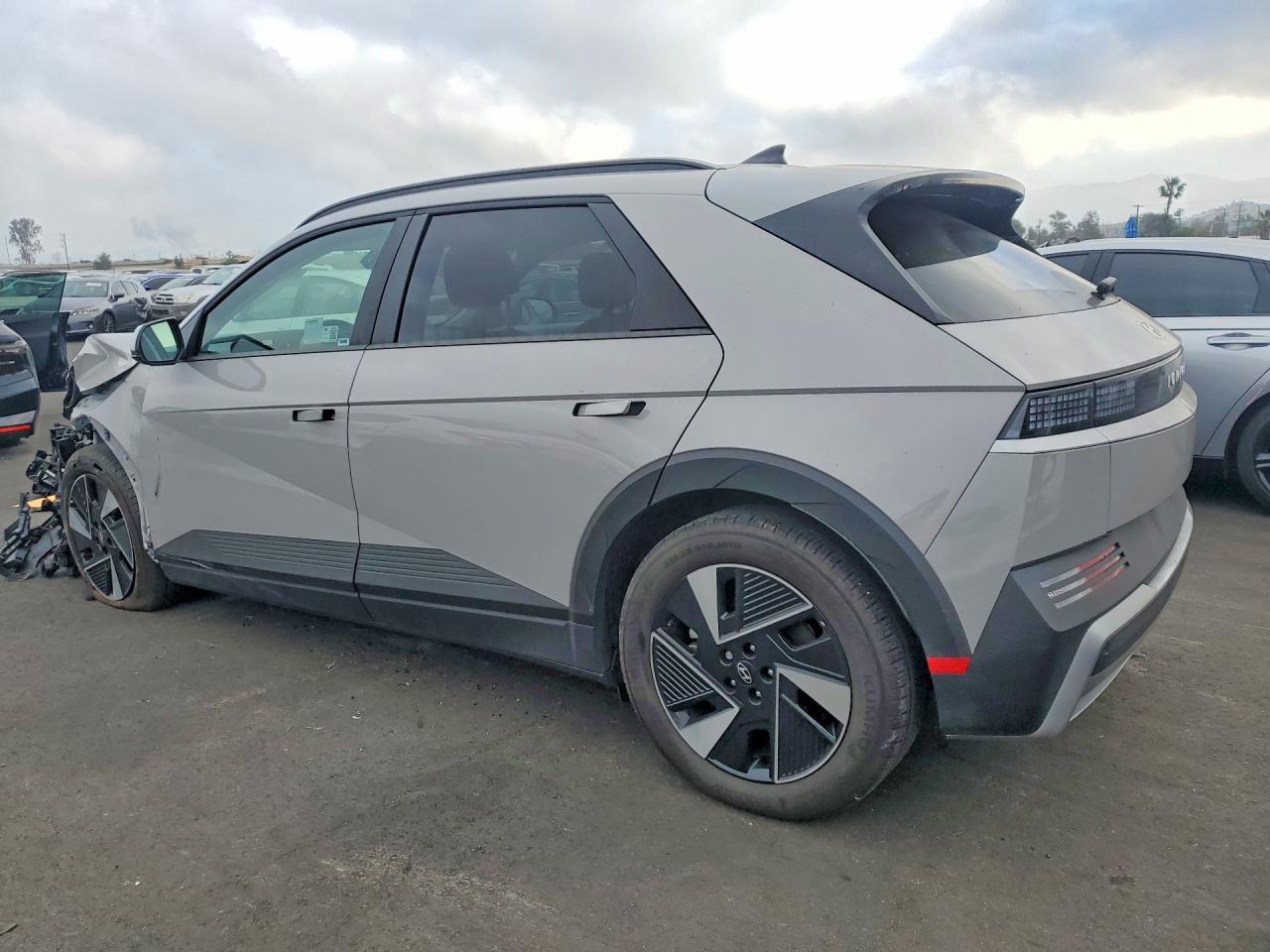 2025 Hyundai Ioniq 5 Sel - zdjęcie 2