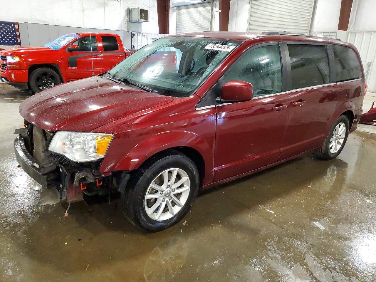 2020 Dodge Grand Caravan Sxt - zdjęcie główne