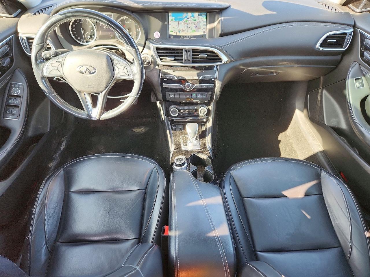 2017 Infiniti Qx30 Premium - zdjęcie 8