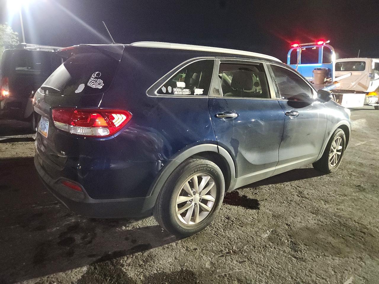 2017 Kia Sorento L, Lx - zdjęcie 3