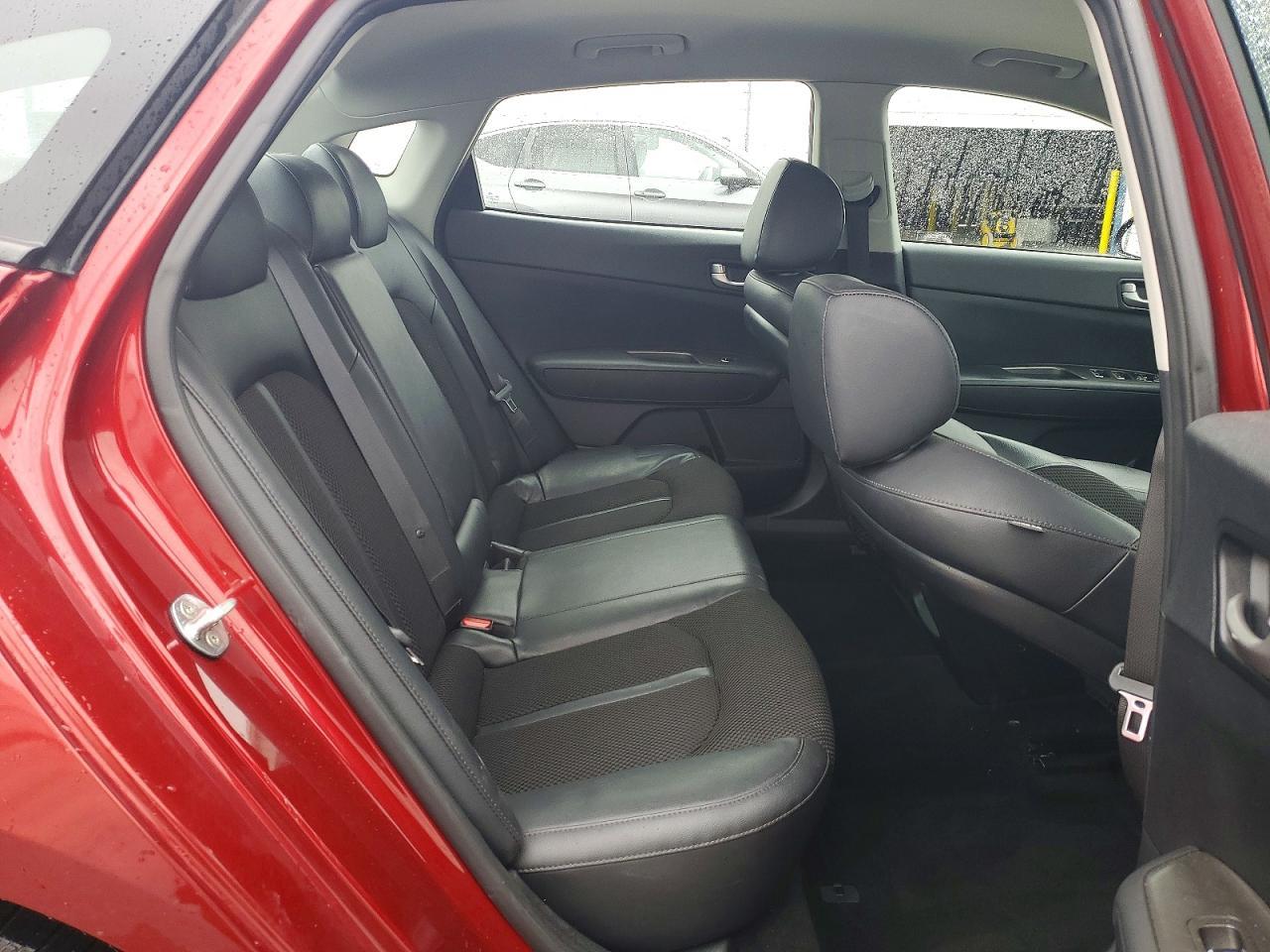 2020 Kia Optima S - zdjęcie 10