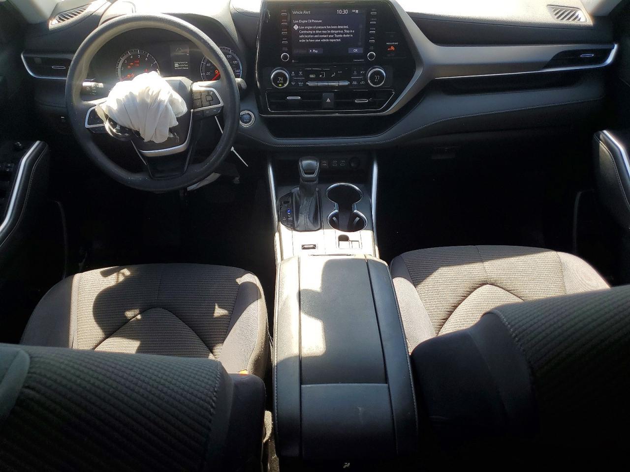 2022 Toyota Highlander L - zdjęcie 8