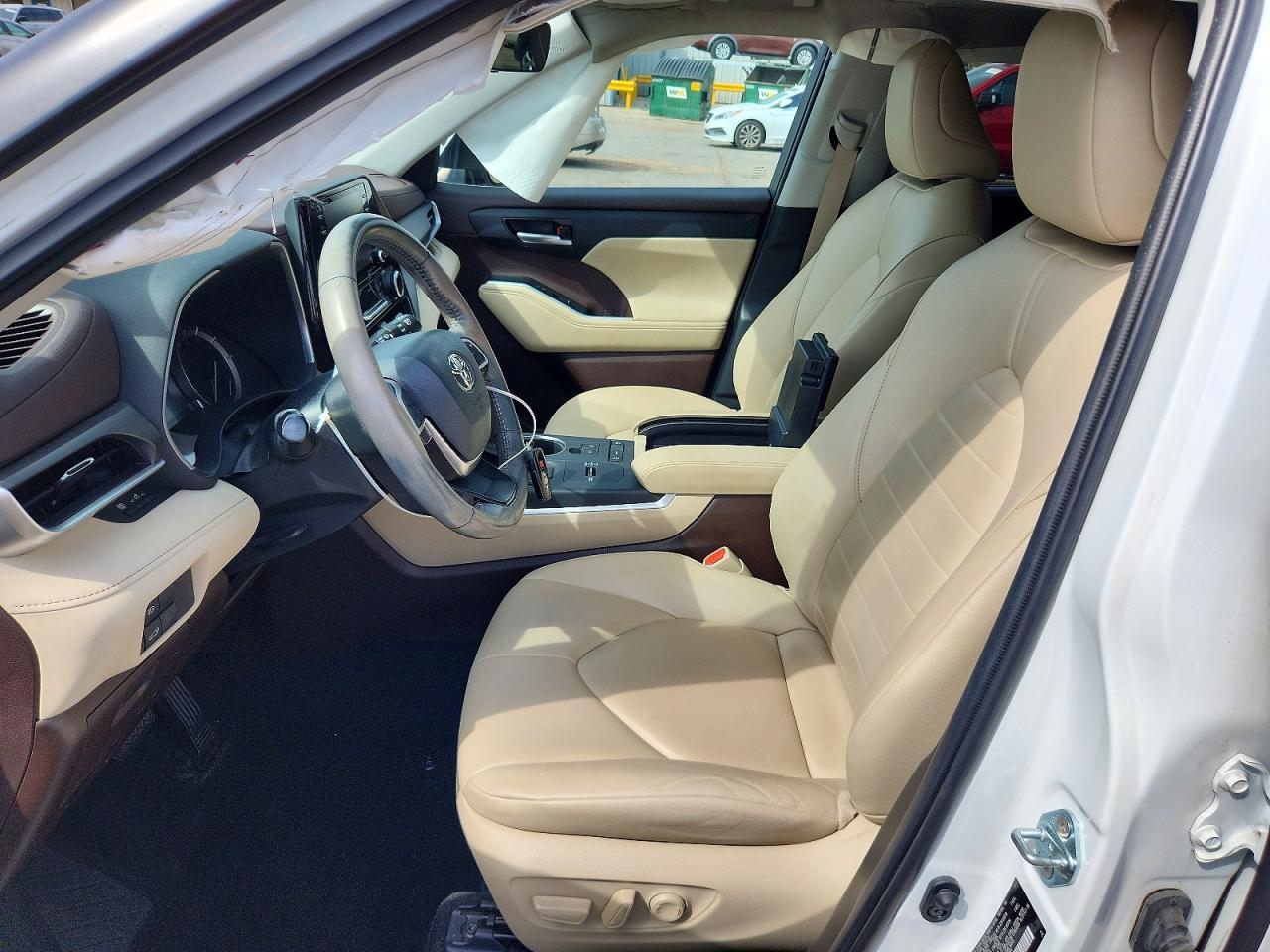 2022 Toyota Highlander Xle - zdjęcie 7