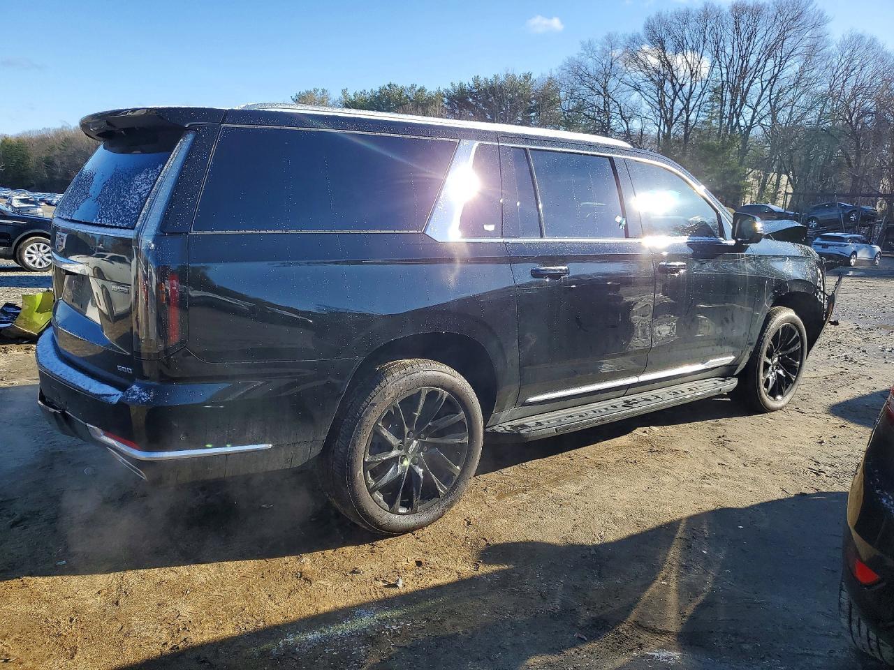 2025 Cadillac Escalade - zdjęcie 3