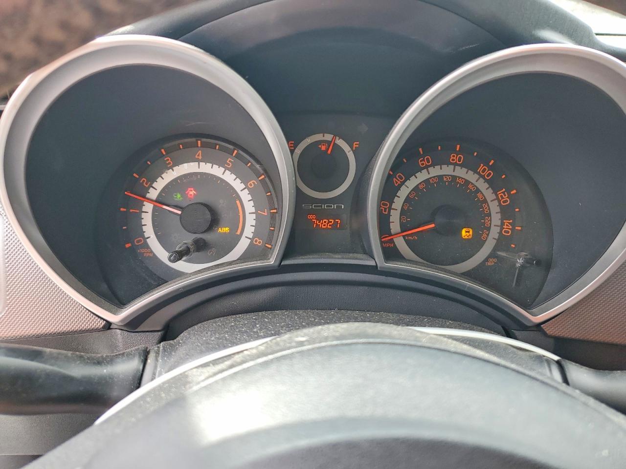 2015 Toyota Scion - zdjęcie 9