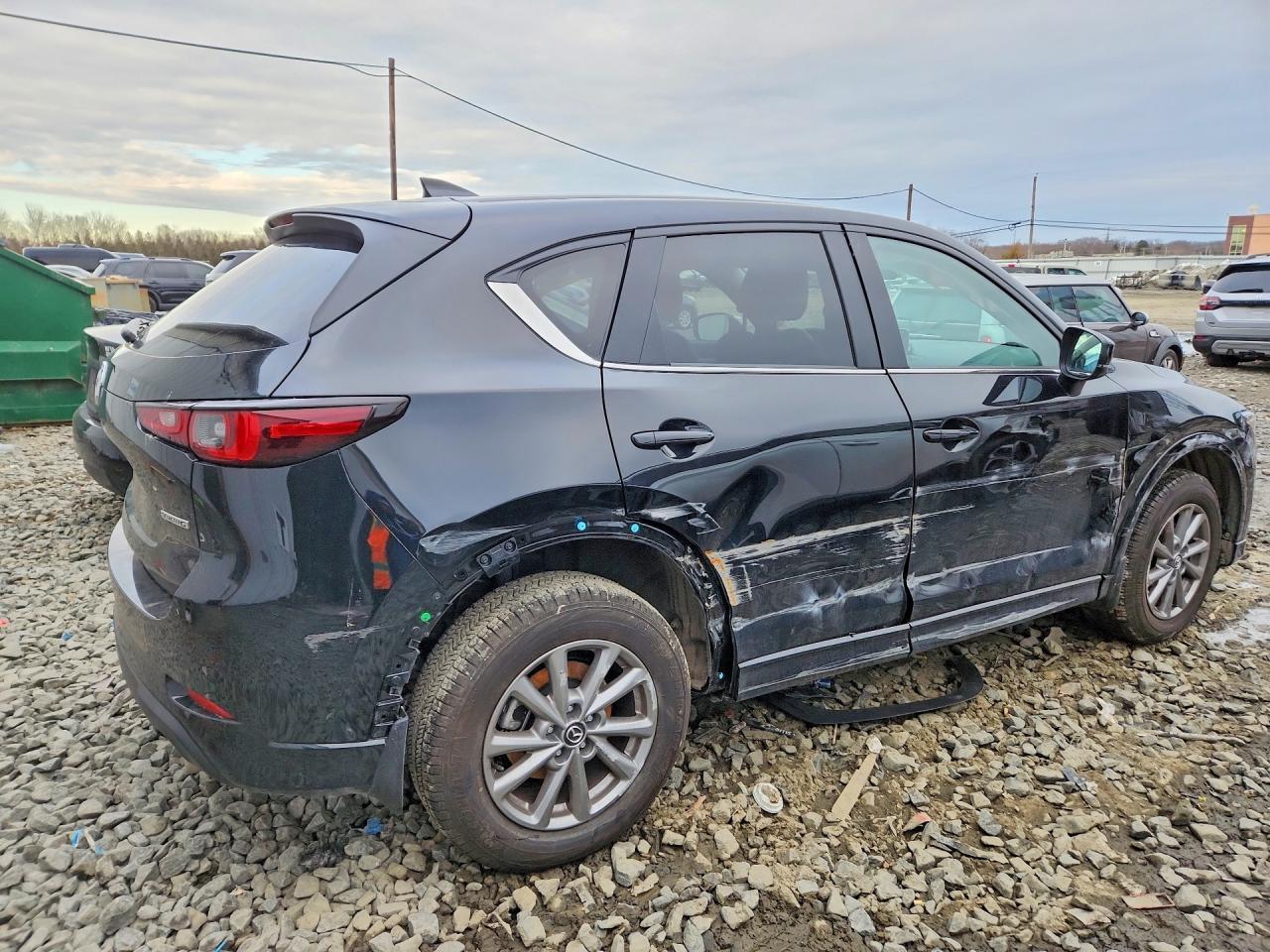 2025 Mazda Cx-5 Preferred - zdjęcie 3