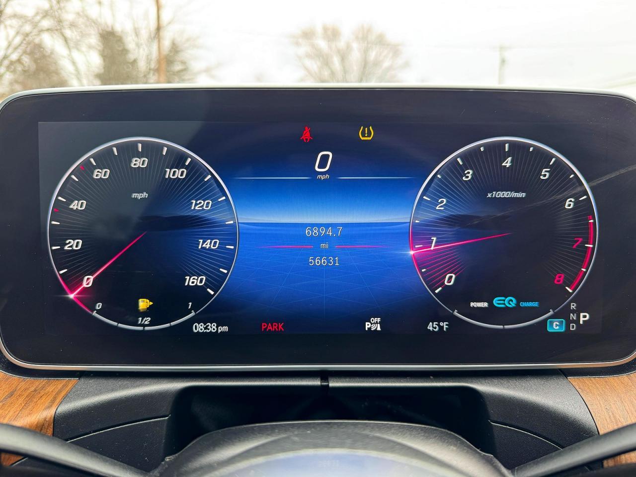 2022 Mercedes-Benz C 300 - zdjęcie 8