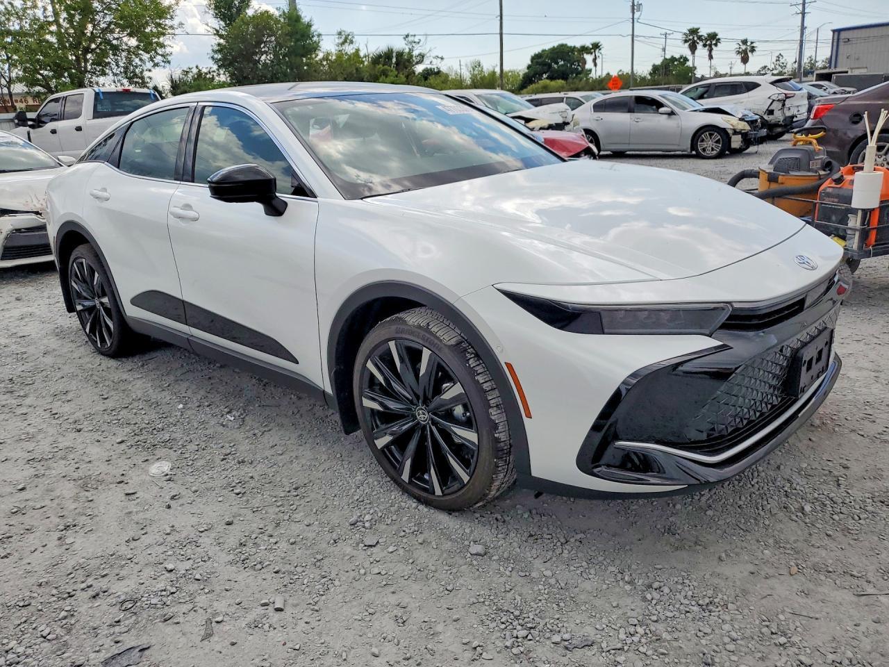 2026 Toyota Crown Platinum - zdjęcie 4