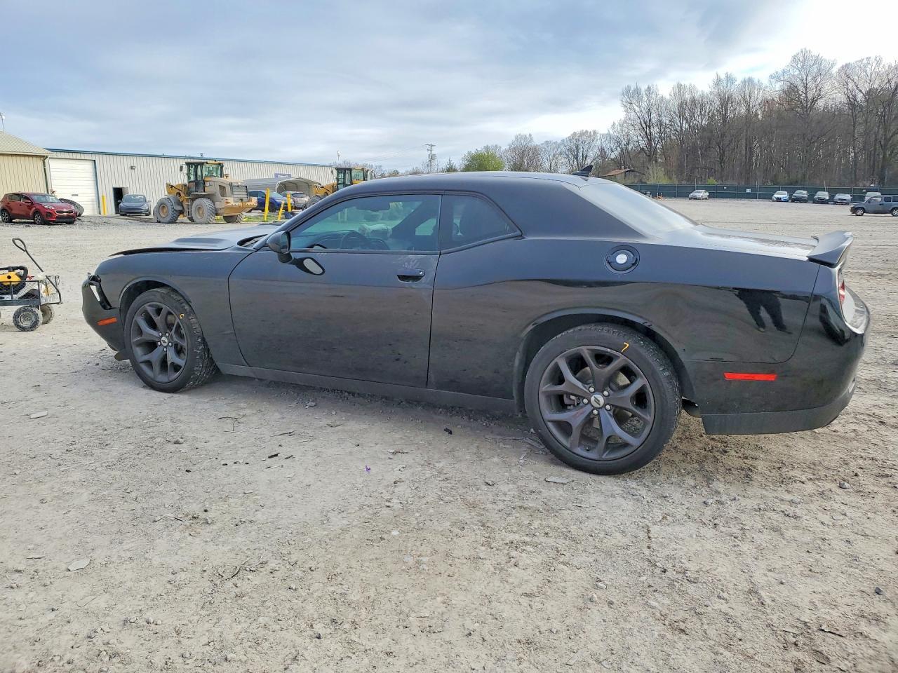 2017 Dodge Challenger Sxt - zdjęcie 2