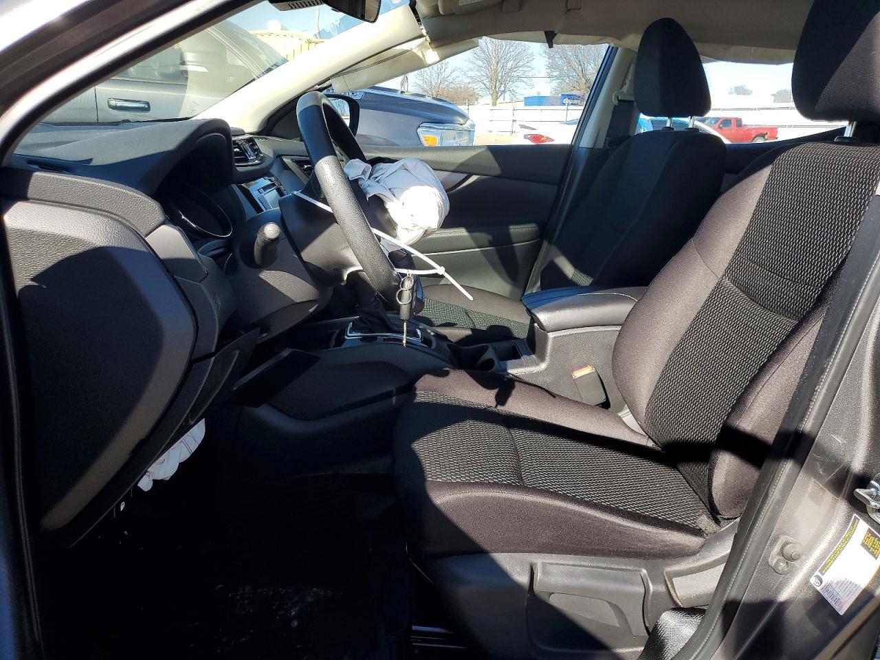 2021 Nissan Rogue Sport S - zdjęcie 7