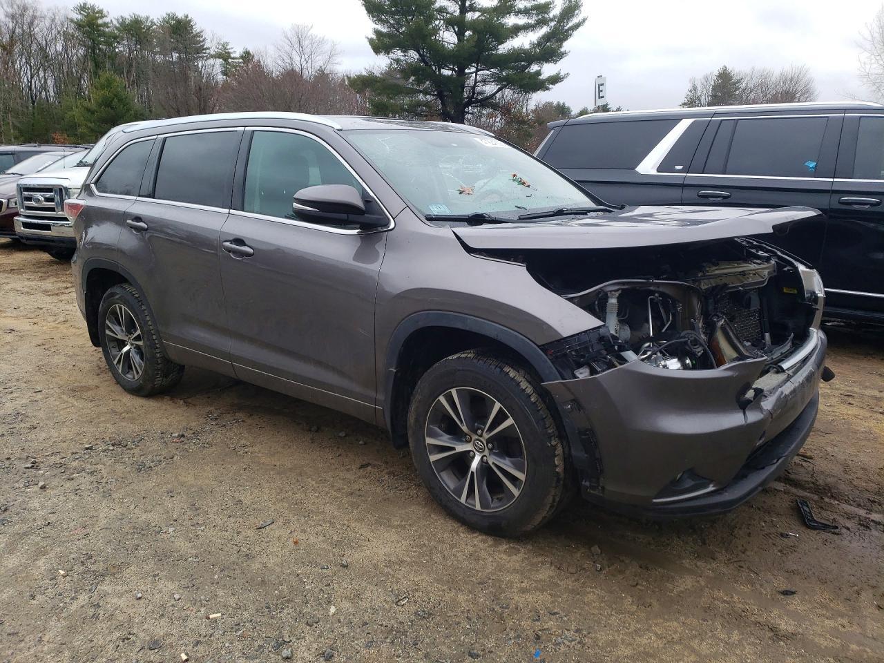 2016 Toyota Highlander Xle - zdjęcie 4