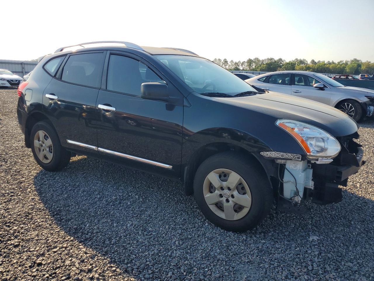 Nissan Rogue - zdjęcie 4