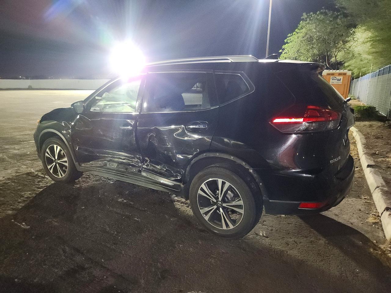 2018 Nissan Rogue Sl - zdjęcie 2