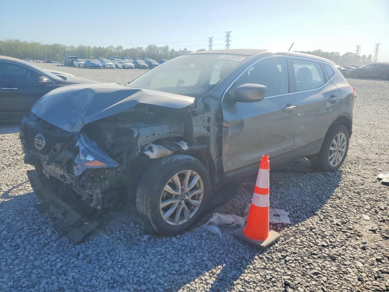 2021 Nissan Rogue Sport S - zdjęcie główne