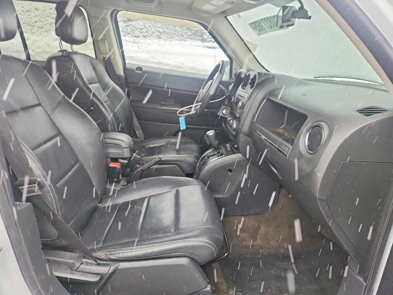 2015 Jeep Patriot Latitude - zdjęcie 7