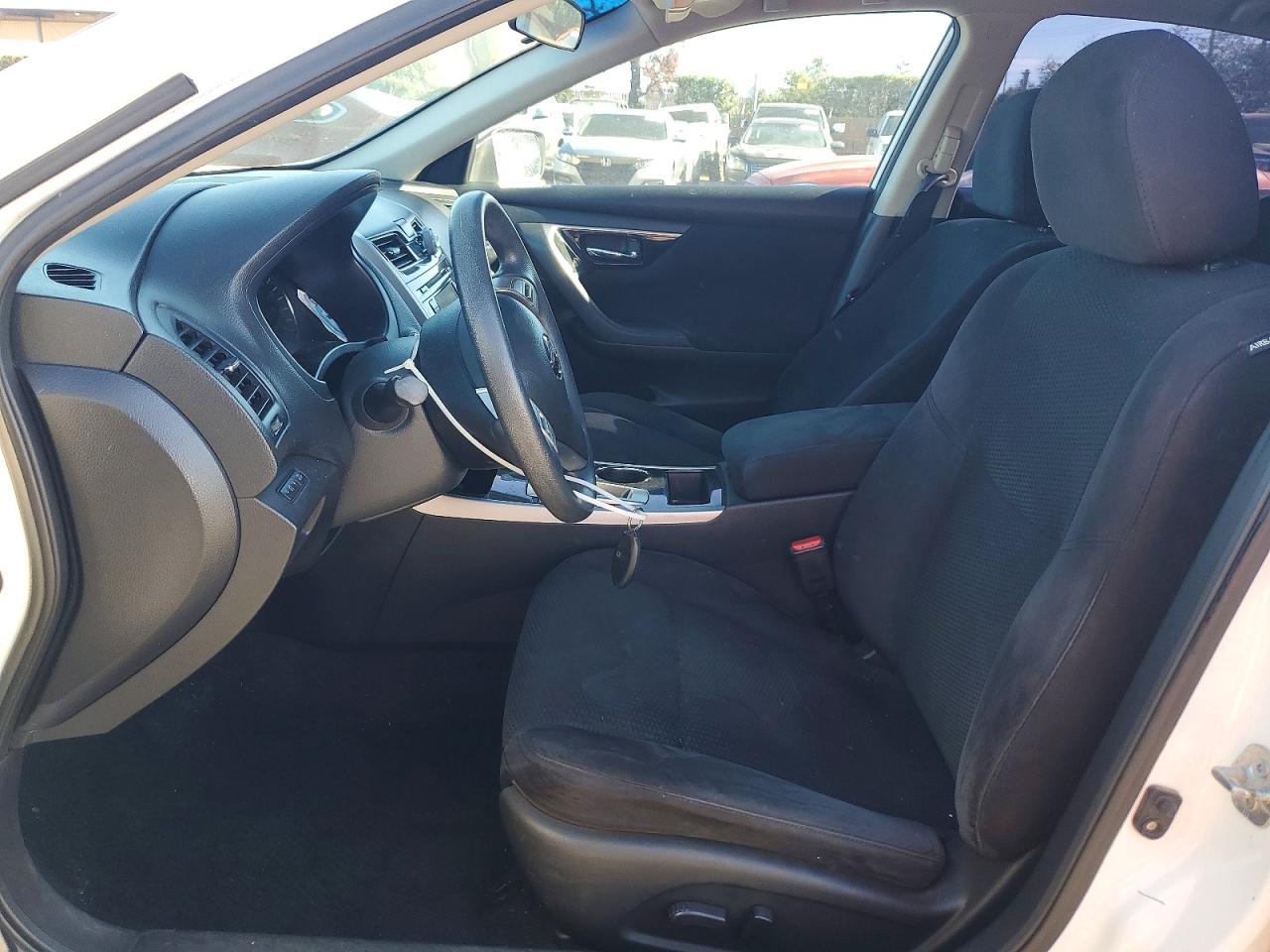 2014 Nissan Altima 2.5 S - zdjęcie 7
