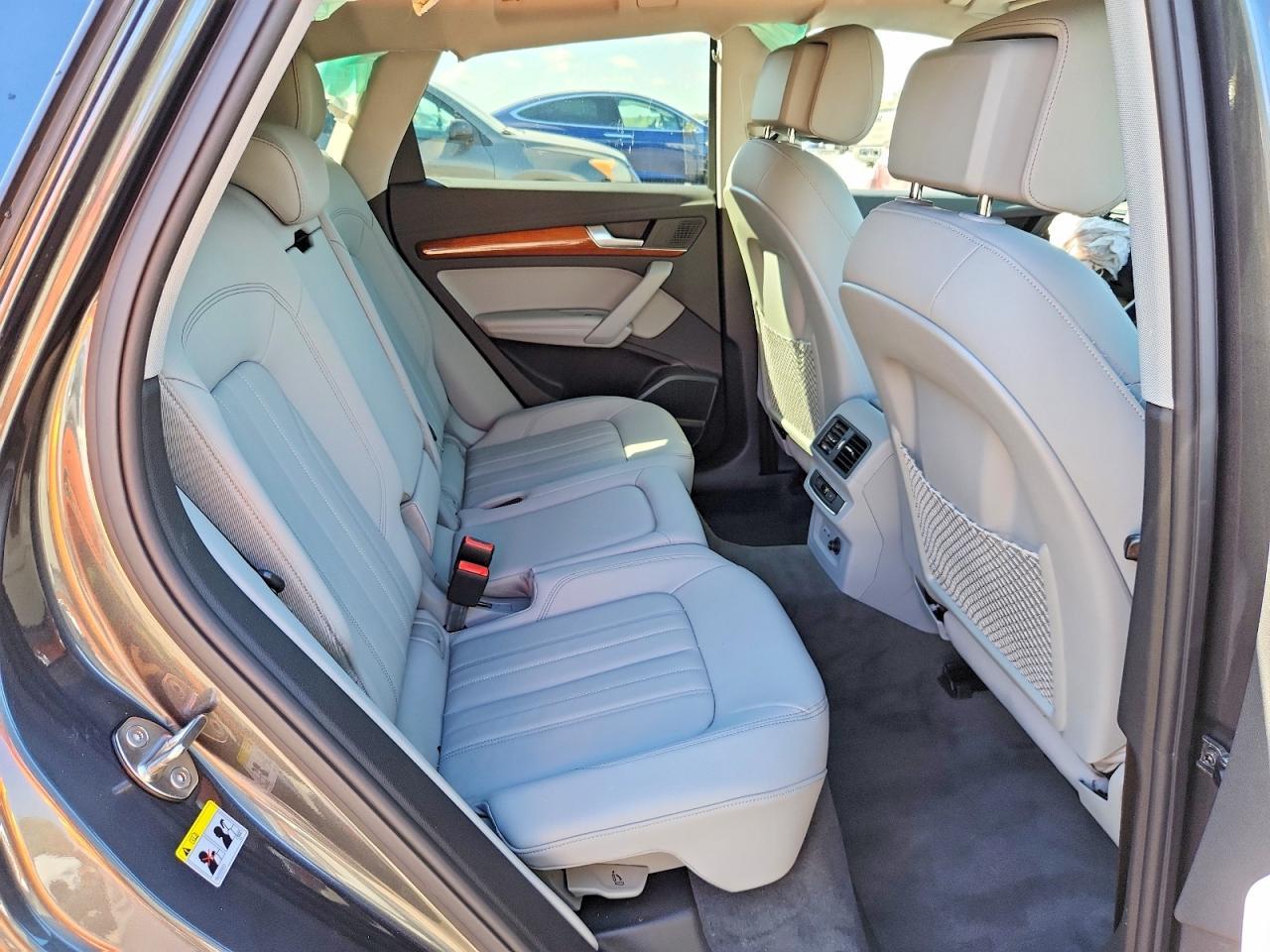 2023 Audi Q5 Premium Plus 45 - zdjęcie 11
