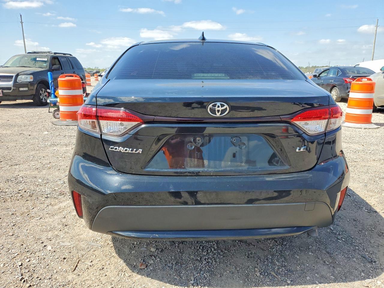 2020 Toyota Corolla Le - zdjęcie 6