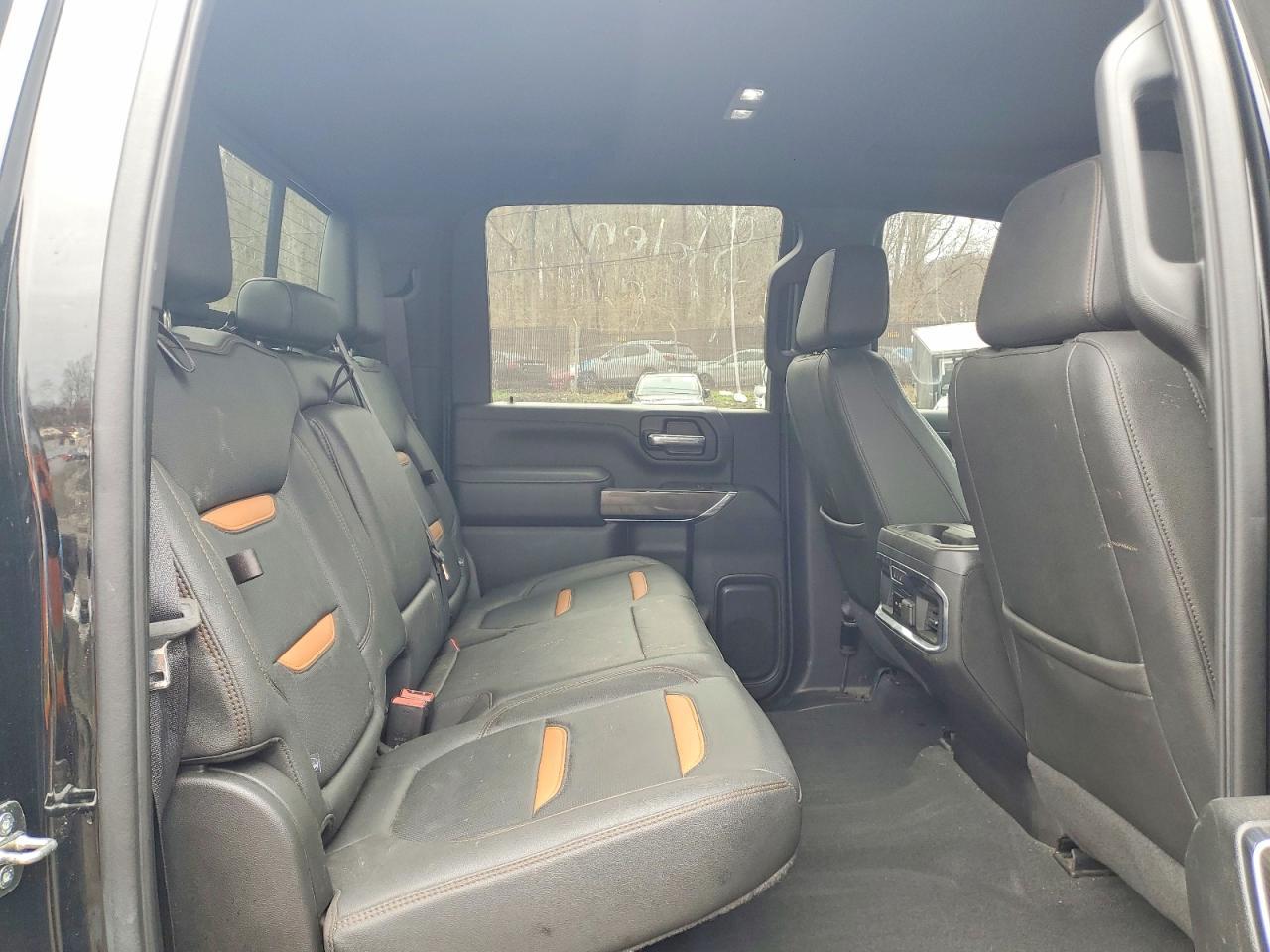 2022 GMC Sierra K2500 At4 - zdjęcie 10
