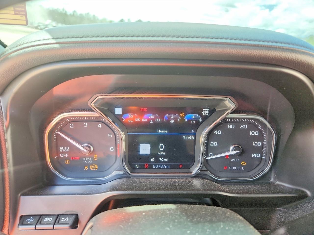 2020 GMC Sierra - zdjęcie 9