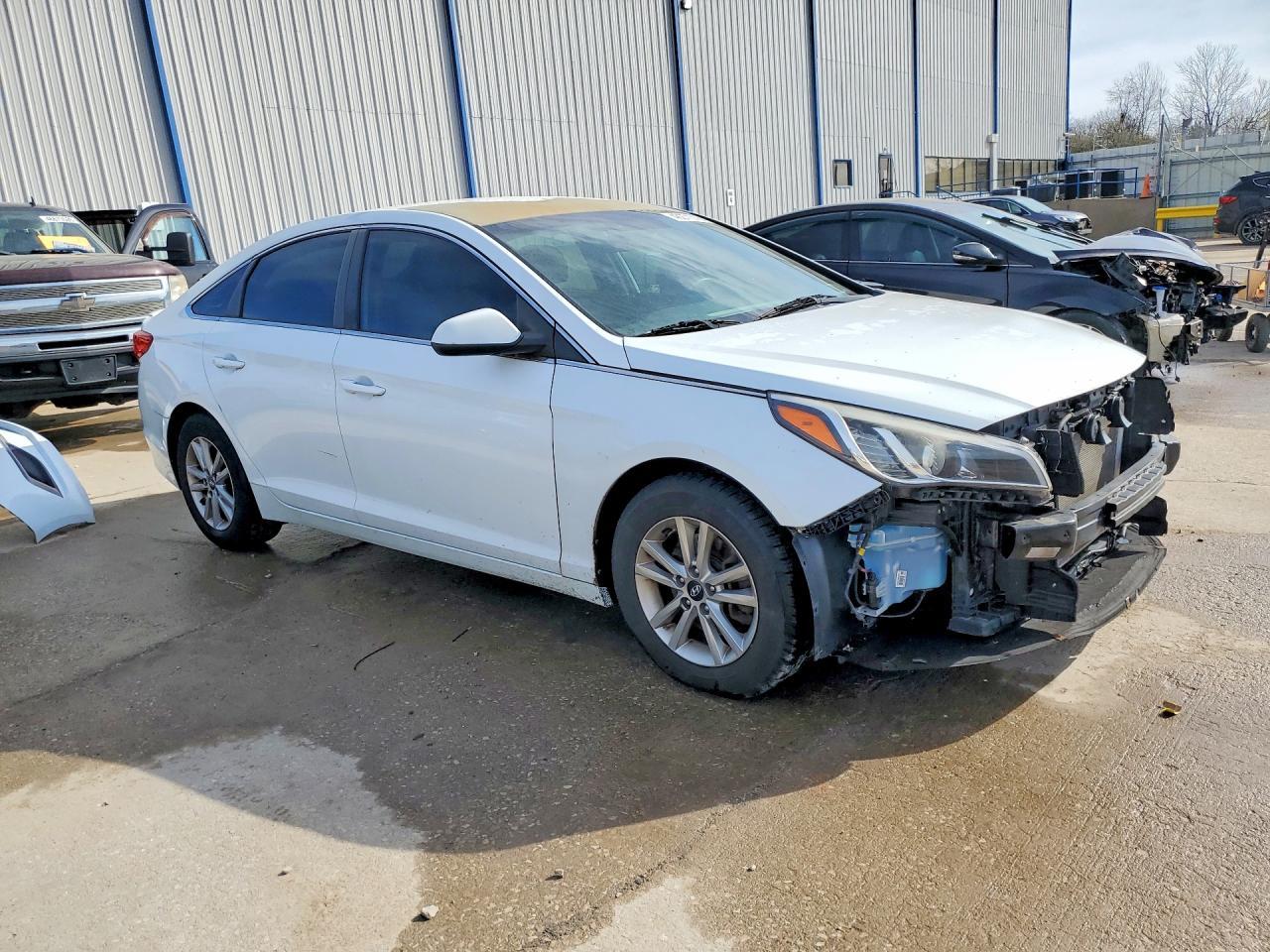 2016 Hyundai Sonata Base - zdjęcie 4