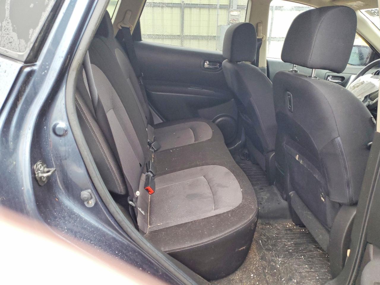 2013 Nissan Rogue S - zdjęcie 11