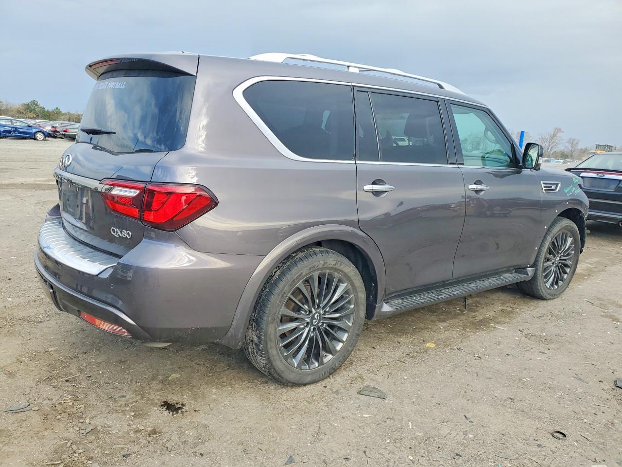 2023 Infiniti Qx80 Premium Select - zdjęcie 3