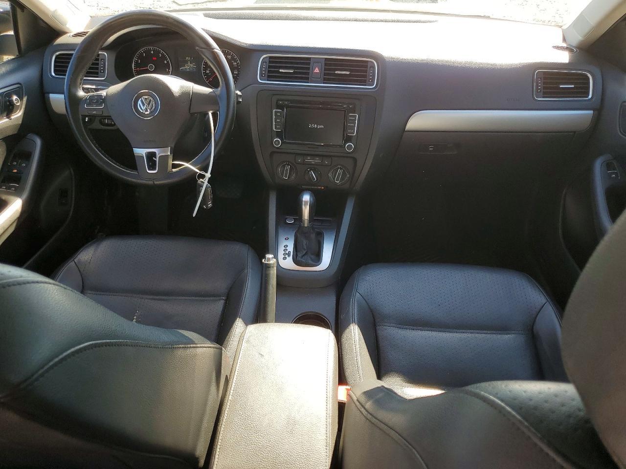 2014 Volkswagen Jetta Se - zdjęcie 8