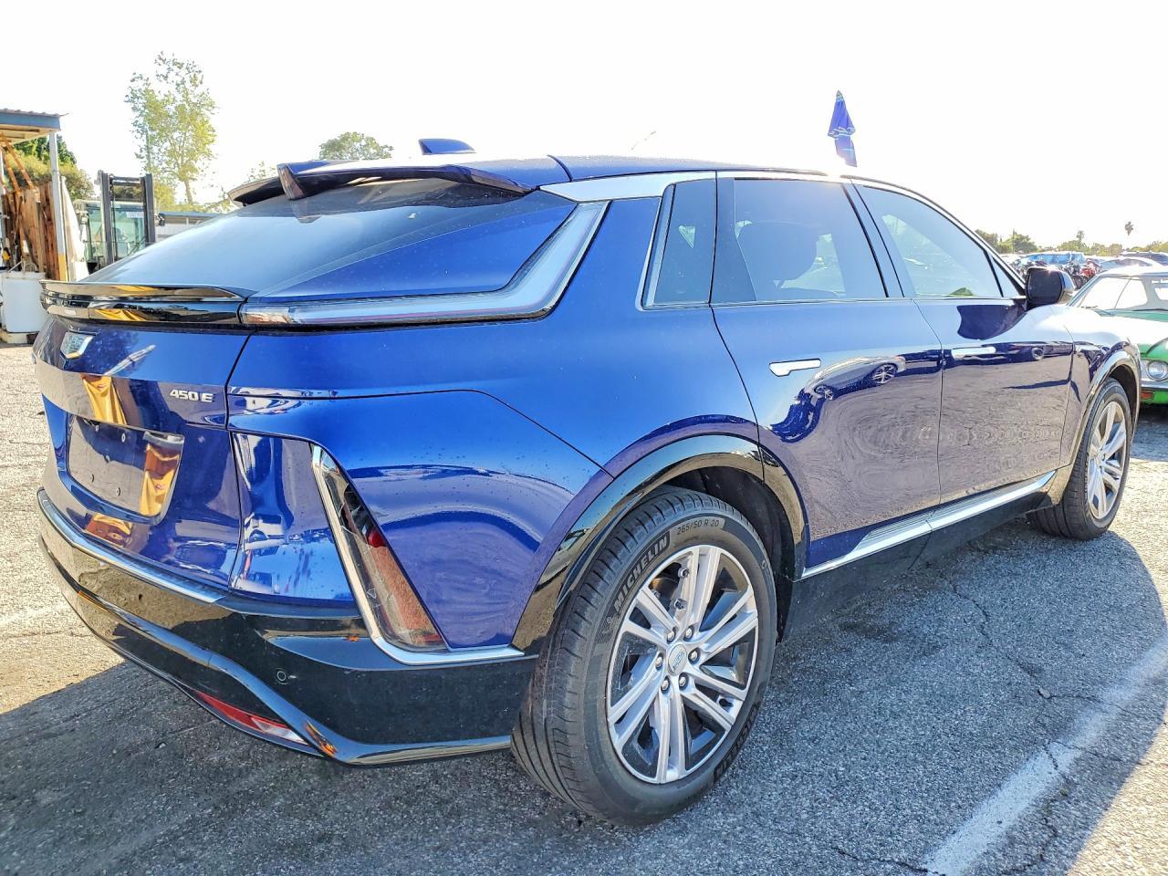 2024 Cadillac Lyriq Tech - zdjęcie 3