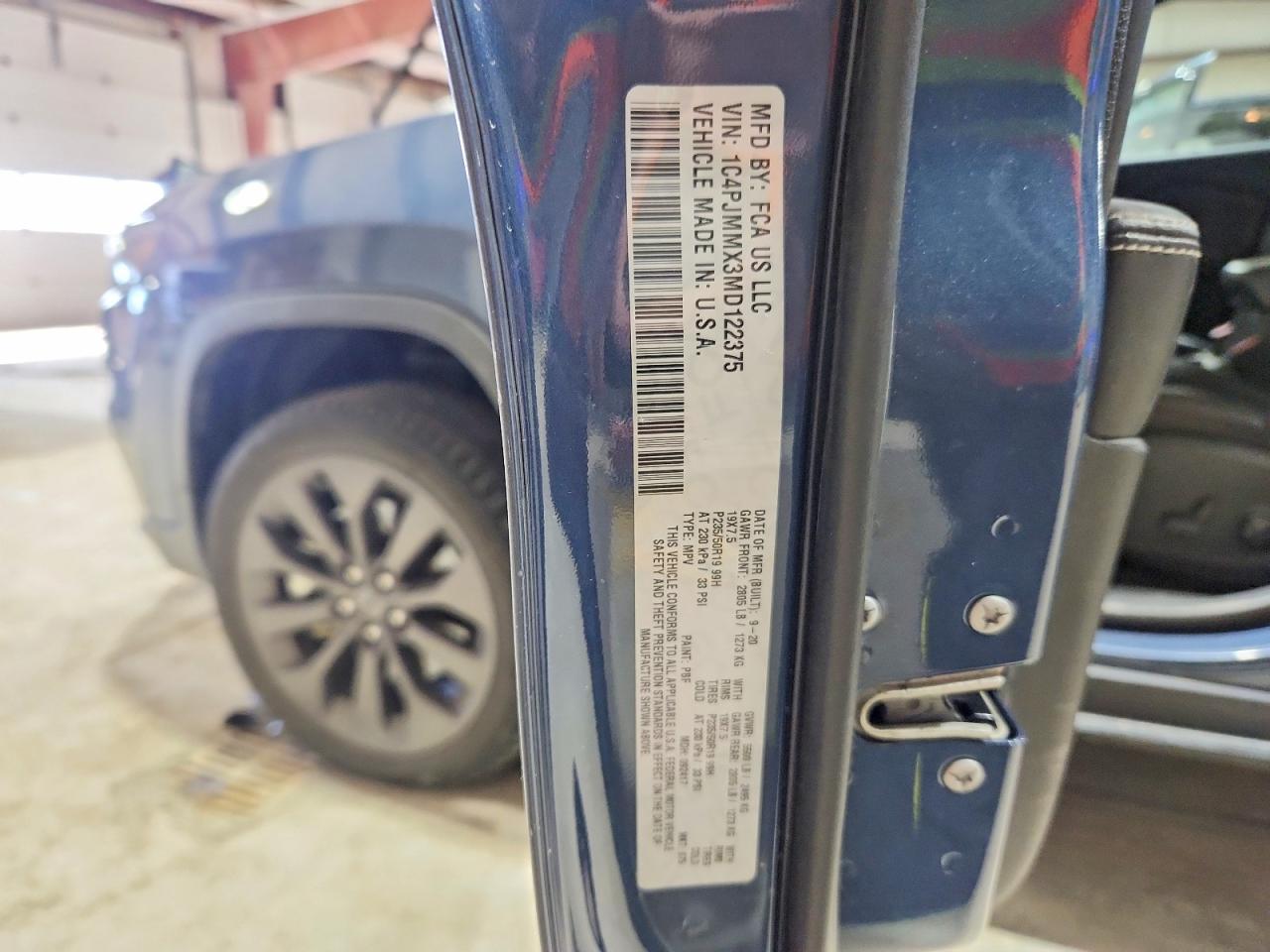 2021 Jeep Cherokee Latitude Lux - zdjęcie 13