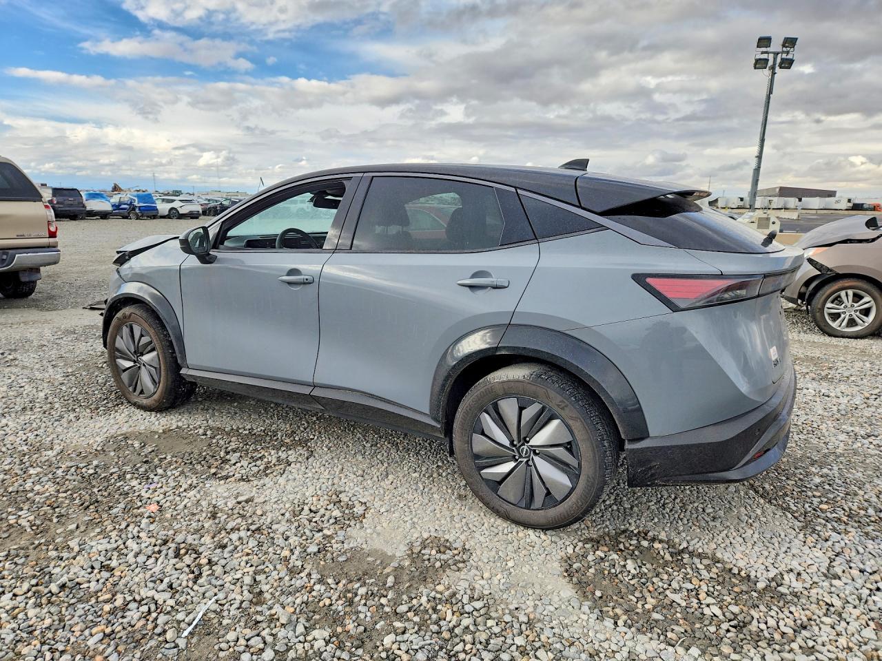 2025 Nissan Ariya Engage E-4Orce - zdjęcie 2