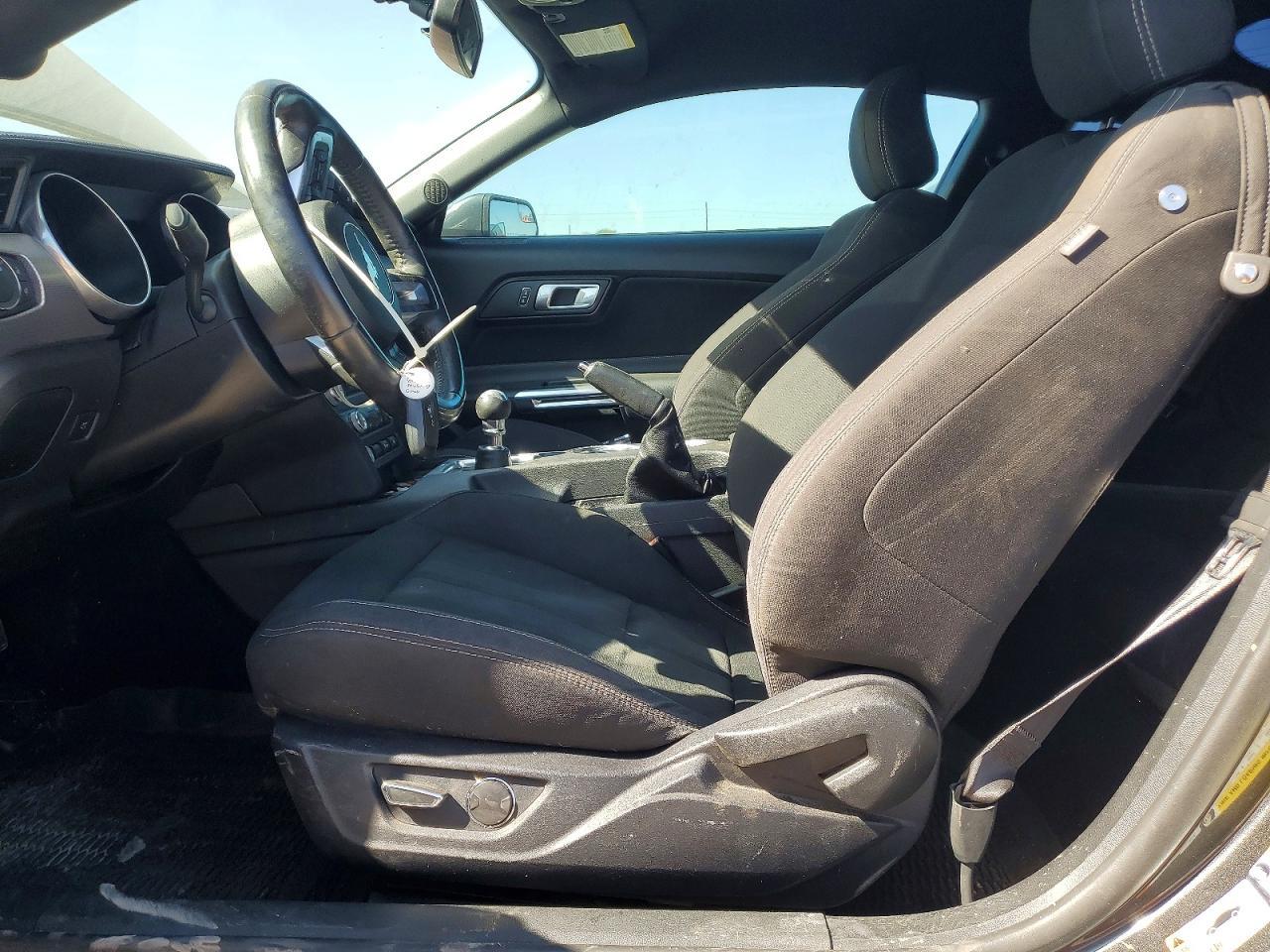 2019 Ford Mustang Gt - zdjęcie 7