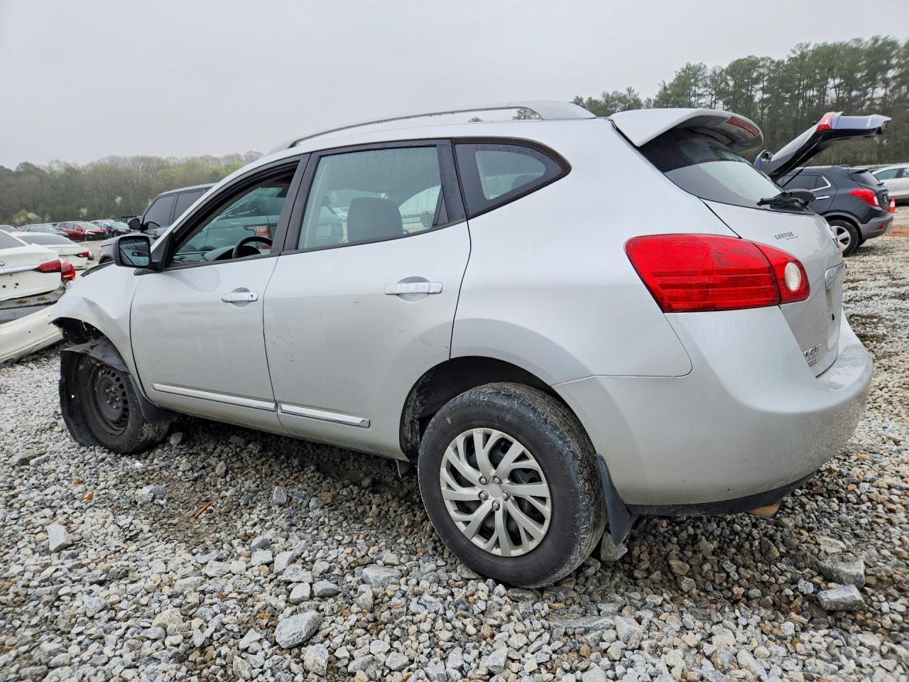 2015 Nissan Rogue Select S - zdjęcie 2
