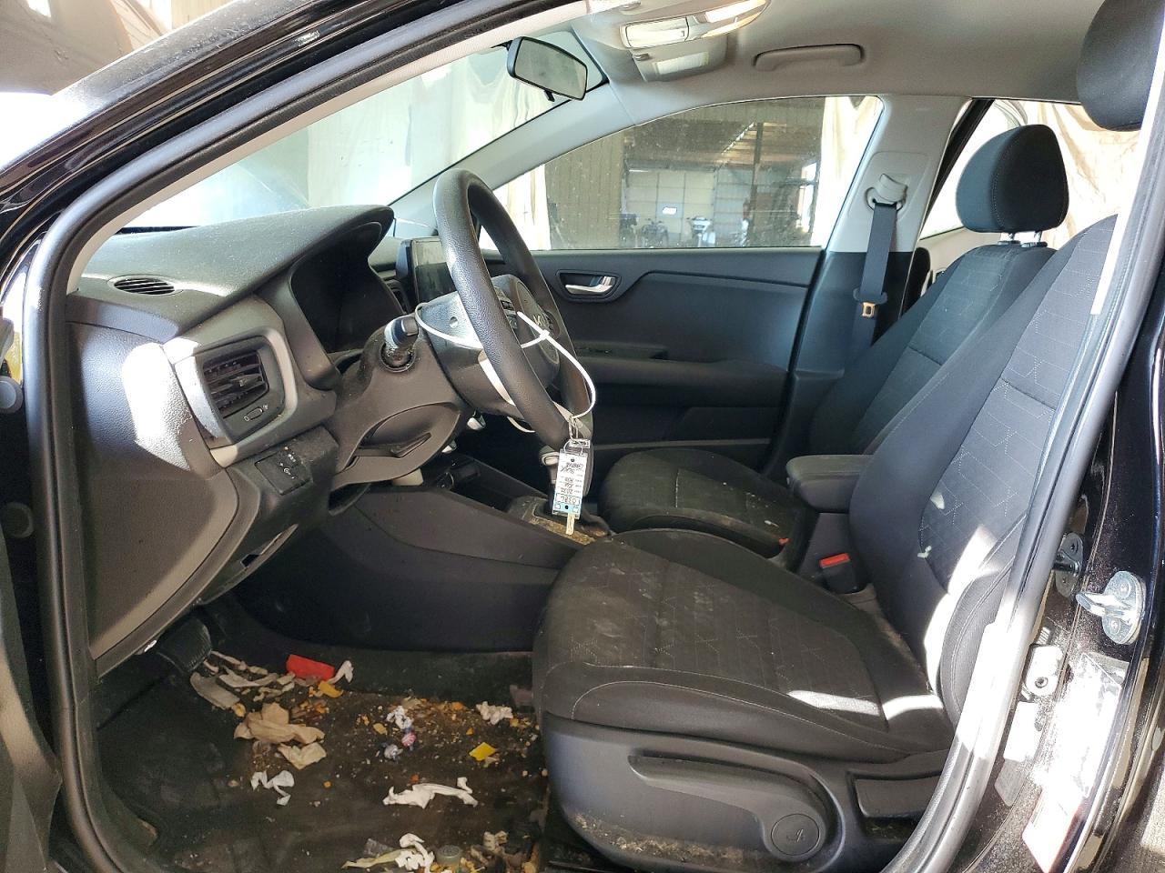 2022 Kia Rio 5-Door S - zdjęcie 7