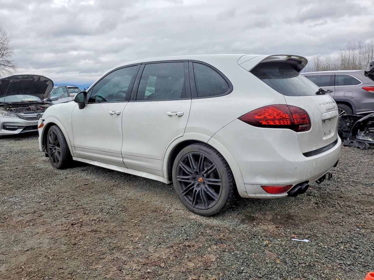 2013 Porsche Cayenne Gts - zdjęcie 2
