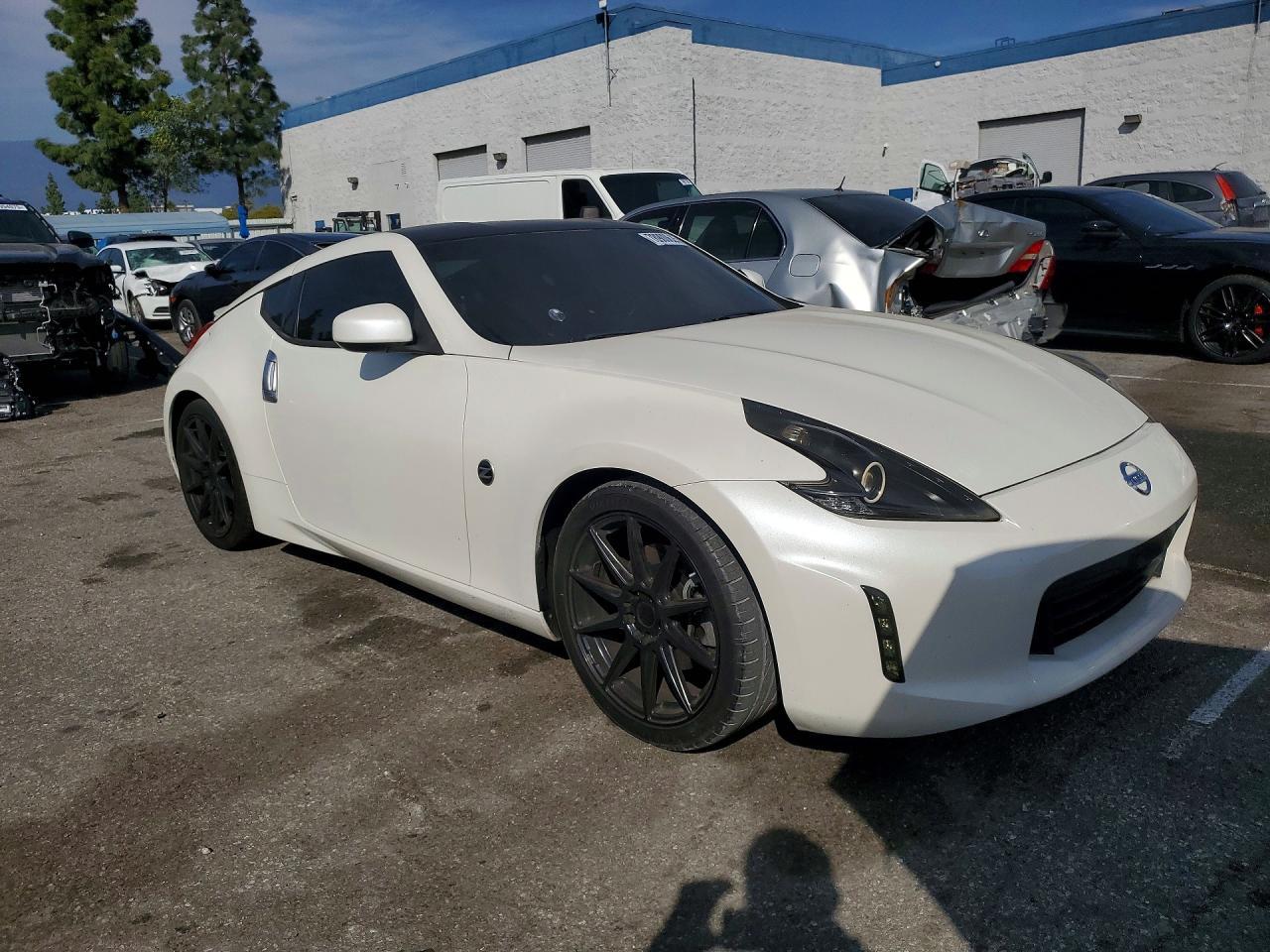 2016 Nissan 370Z Base - zdjęcie 4