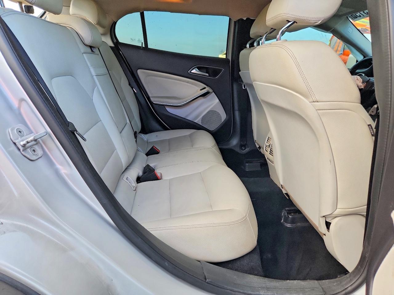 2018 Mercedes-Benz Gla 250 - zdjęcie 11