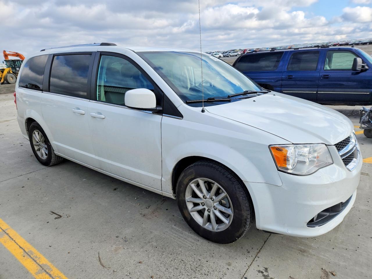 2019 Dodge Grand Caravan Sxt - zdjęcie 4